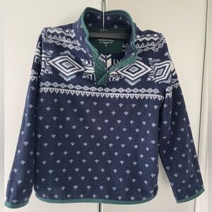 Vineyard Vines
Boys' Printed Harbor Fleece Quarter-Snap Pullover. Size 6 VGC
